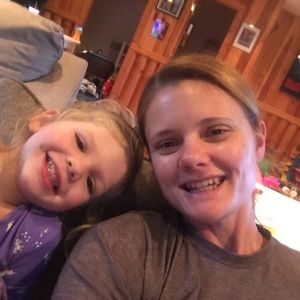 Meet your Posher, Desirae